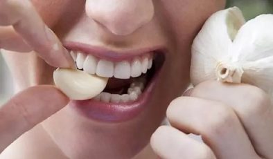 Sarımsağı Hap Gibi Yutarsanız Başınıza Neler Gelir?