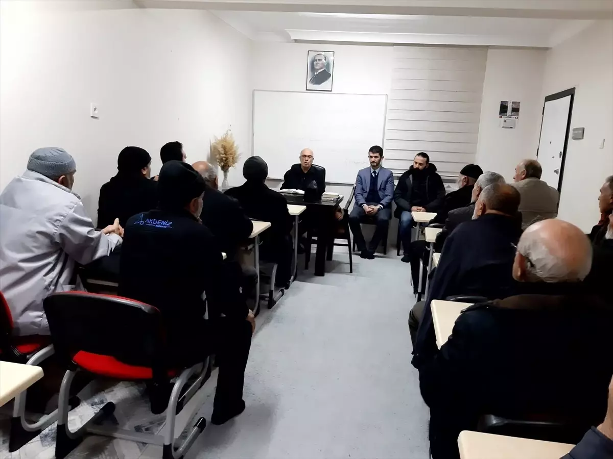 Hayat Rehberi Kur’an Sohbetleri Devam Ediyor